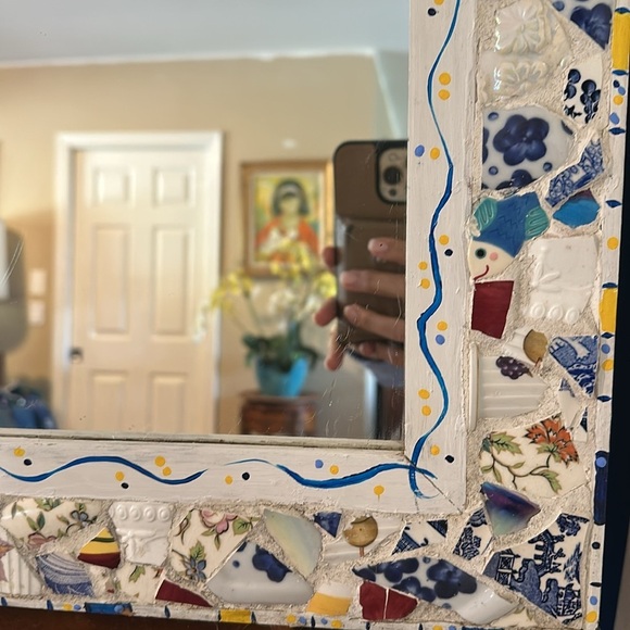 Hand Made Mosaic Rectangular Wall Accent Mirror Stain Glass 22” x 17.6” - Picture 3 of 7